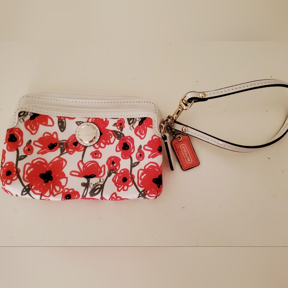 COACH WRISTLET FLORAL RED AND WHITE